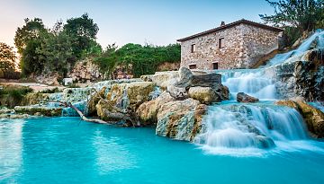 Cascate del Mulino❤️ Free thermal baths of Saturnia - Maremma Toscana