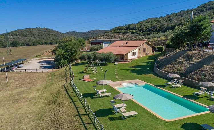 Agriturismo il Cerro Sughero (video) Toscane drone