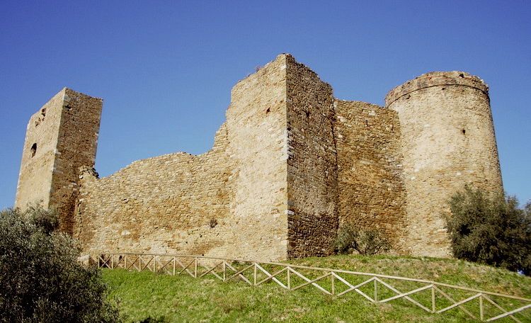 Scarlino, der antike Leuchtturm