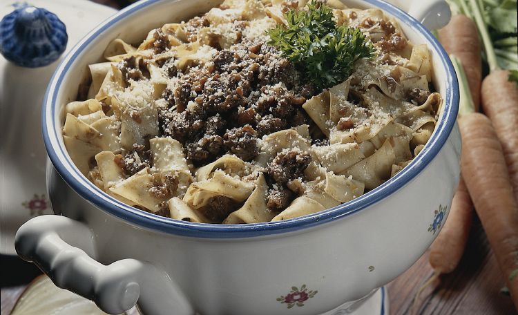 Pappardelle al Sugo di Lepre