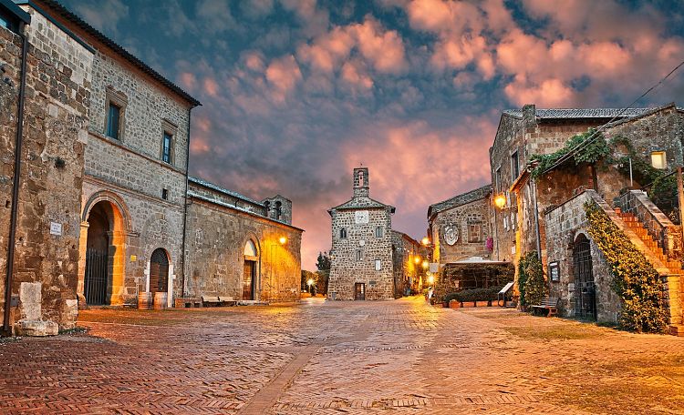 Sovana, eine der drei Städte aus Tuff